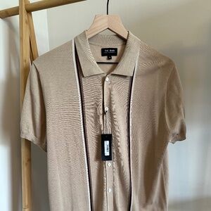 The Tie Bar Full Placket Border Stripe Camel Polo (Medium) [NWT]